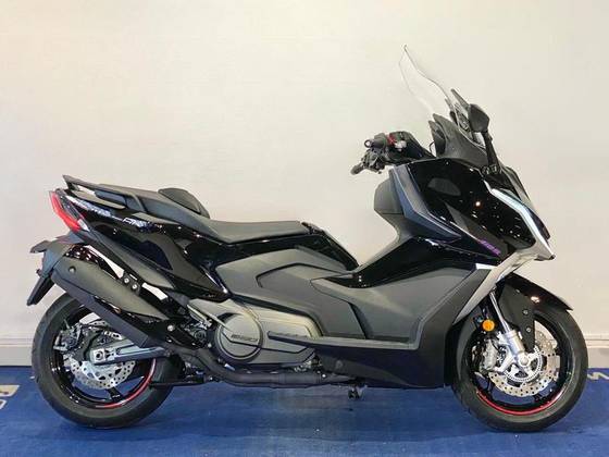 KYMCO AK 550i KYMCO AK 550i